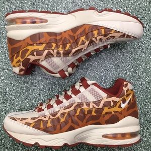 NEW Nike Air Max 95 Giraffe Print 5Y, 6.5 women's
